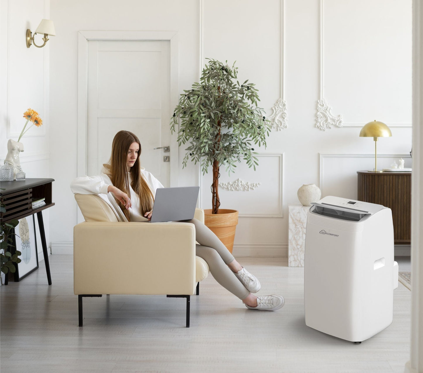 14,000 BTU/10,200 SACC Portable Air Conditioner w/ Heat Pump